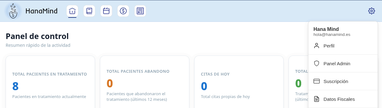 Menú de ajustes desplegado con la opción Panel Admin